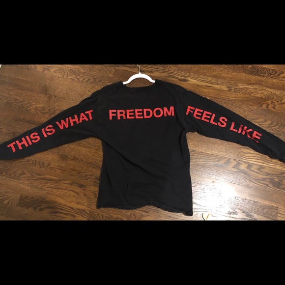 LOTS OF WOMENS CLOTHES!! - Picture 3 of 8